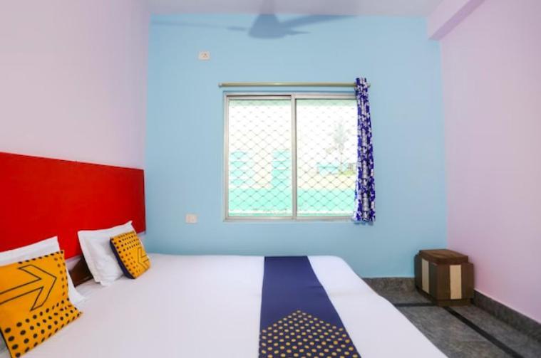 Hotel Alaka Puri Esterno foto